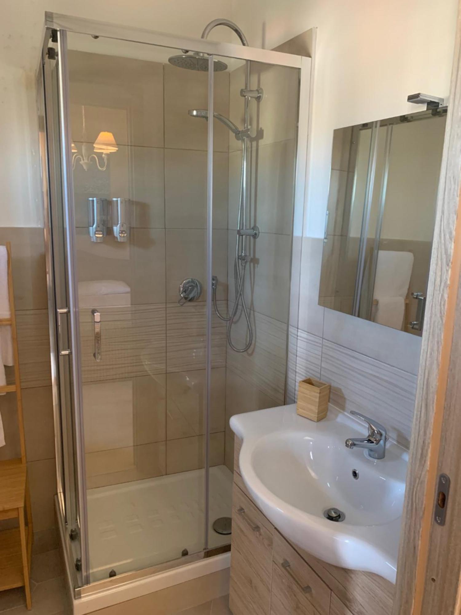 Atticogaribaldi Apartment Catania Bagian luar foto