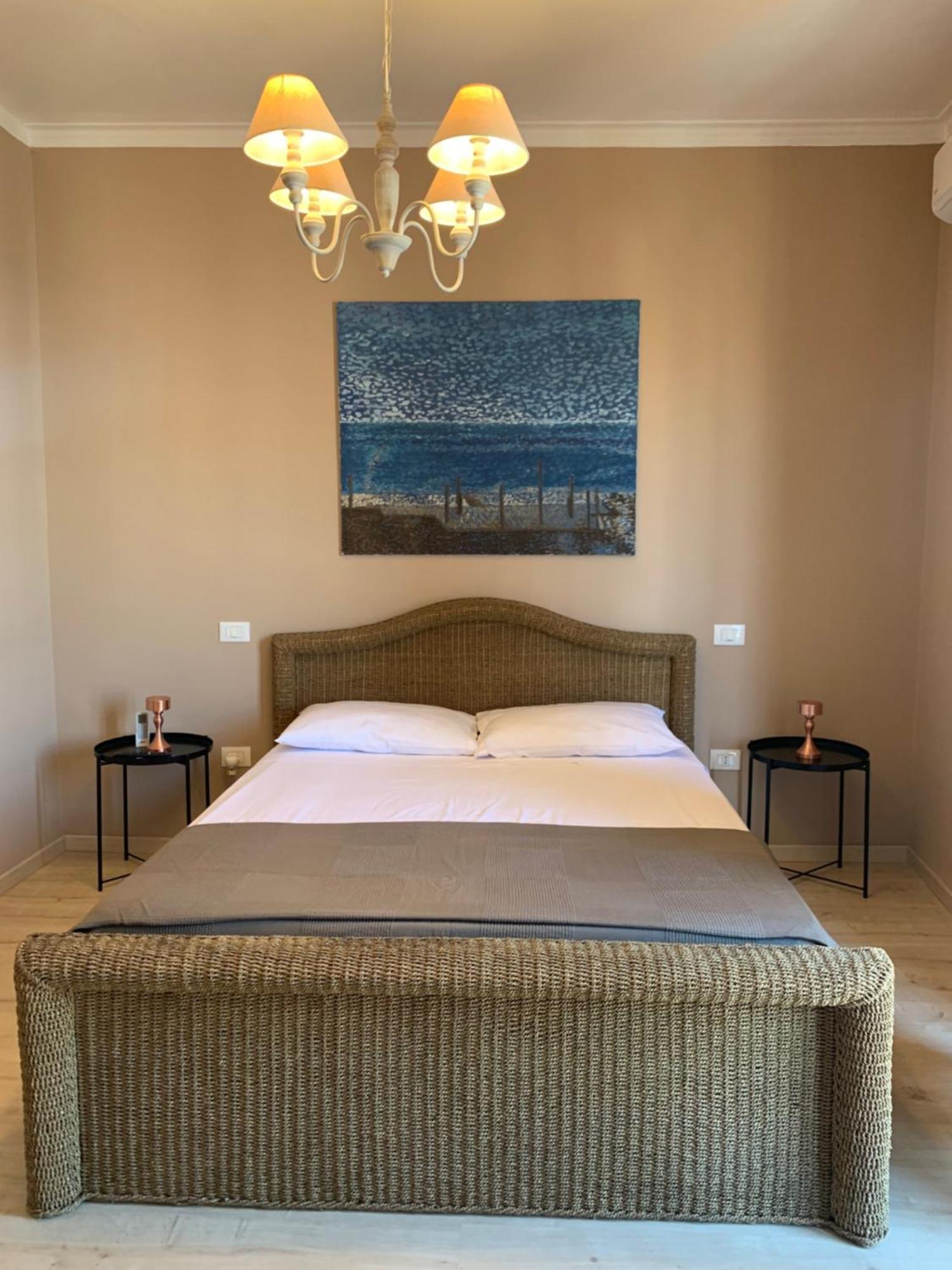 Atticogaribaldi Apartment Catania Bagian luar foto